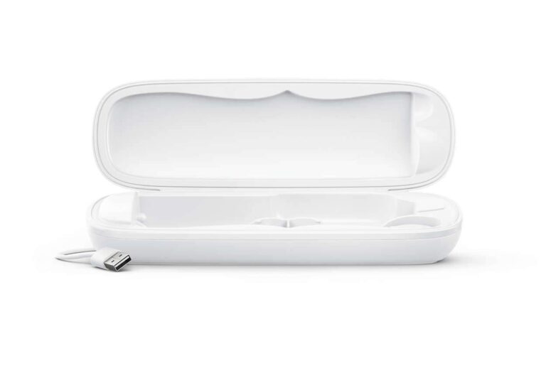 Philips Sonicare FlexCare Whitening Edition Rechargeable Toothbrush Premium 2-Pack Bundle HX6964/77 (2 FlexCare Handles, 2 DiamondClean & 2 Plaque Control Brush Heads, 2 USB Charging Travel Cases) - Image 2