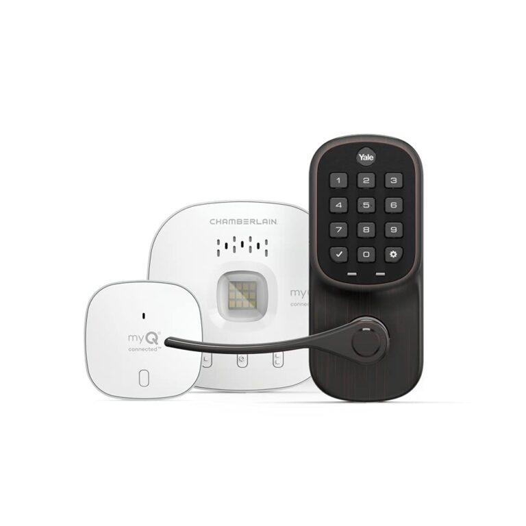 Yale | LiftMaster Smart Touchscreen Deadbolt with Keypad Lever (Oil Rubbed Bronze) & myQ Chamberlain Smart Garage Door Hub, Bundle
