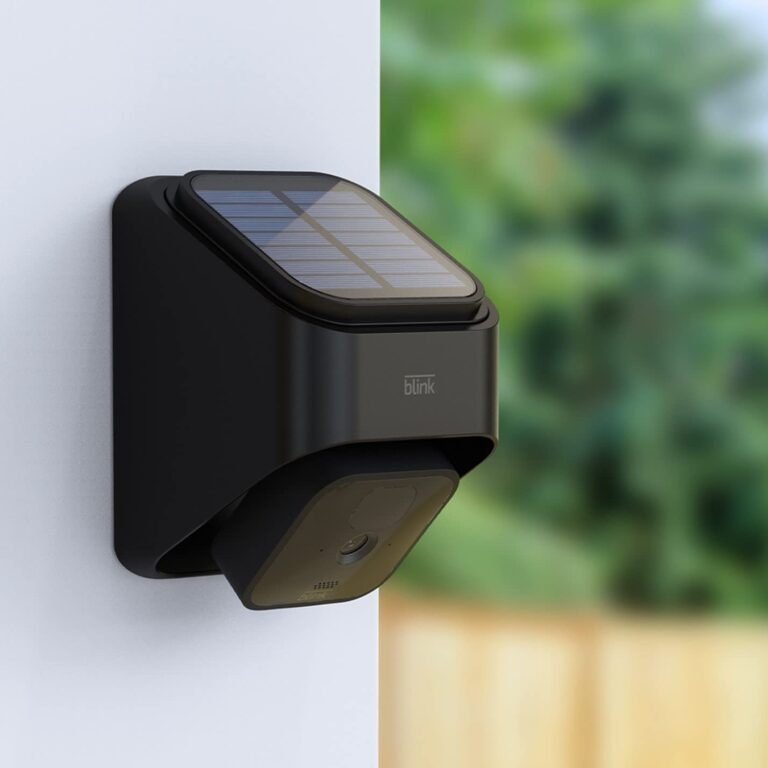 Blink Outdoor (3rd Gen) + Solar Panel Charging Mount – wireless, HD smart security camera, solar-powered, motion detection – 3 camera system - Image 4