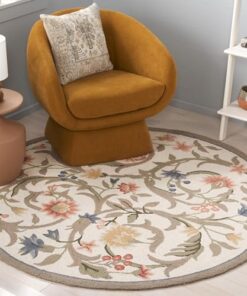 SAFAVIEH Chelsea Collection 7' Round Ivory HK248A Hand-Hooked French Country Premium Wool Entryway Foyer Living Room Bedroom Kitchen Area Rug