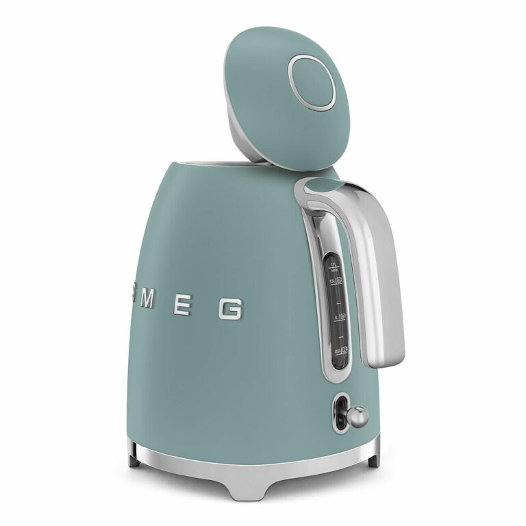 SMEG 50's Retro Style 7-Cup Electric Water Kettle with Automatic Shutoff, Removable Base, and Water Indicator (Jade) - Image 4
