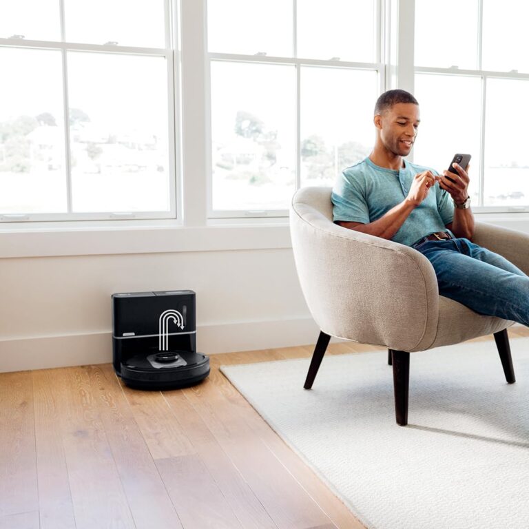 Shark UR2500SR AI Ultra Robot Vacuum, with Ultra Clean, Home Mapping, 30-Day Capacity Bagless Self Empty Base, Perfect for Pet Hair, WiFi, Compatible with Alexa, Black/Silver (Renewed) - Image 9
