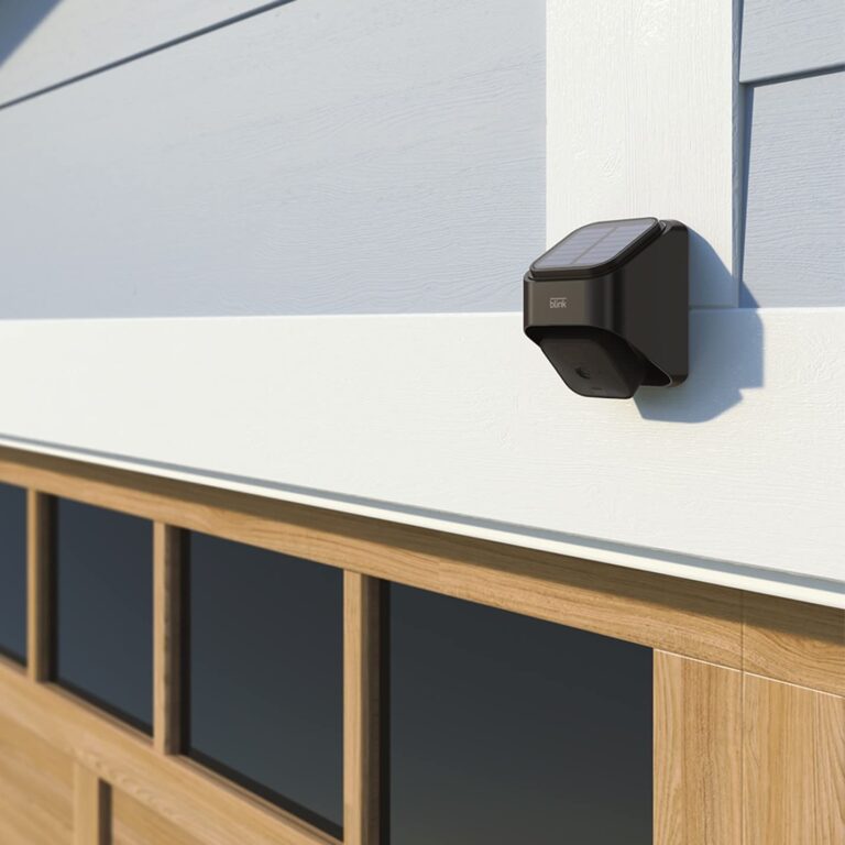 Blink Outdoor (3rd Gen) + Solar Panel Charging Mount – wireless, HD smart security camera, solar-powered, motion detection – 3 camera system - Image 3