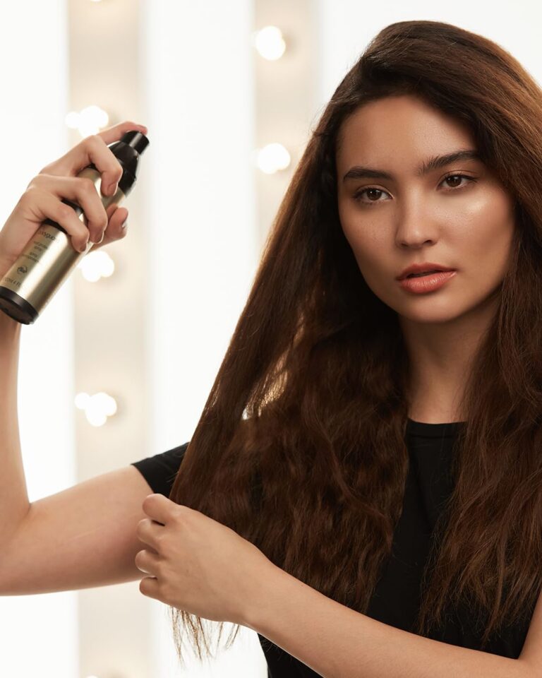 ghd Original Styler Travel Essentials Duo ― 1" Original Flat Iron Hair Straightener with Bodyguard Travel Heat Protectant Spray for Hair (1.7 fl. oz.) - Image 8