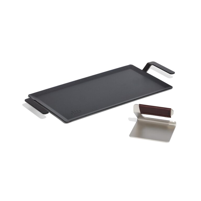 Made In Cookware - Carbon Steel Griddle and Grill Press Set with Half Lid - (Like Cast Iron, but Better) - Professional Cookware - Crafted in Sweden - Induction Compatible - Image 3