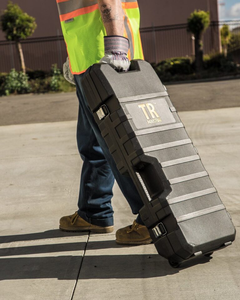 TR Industrial-Grade 4-Piece Electric Demolition Jack Hammer, with 3 Bits - Point, Flat, Scoop Shovel Spade Bit - Image 3