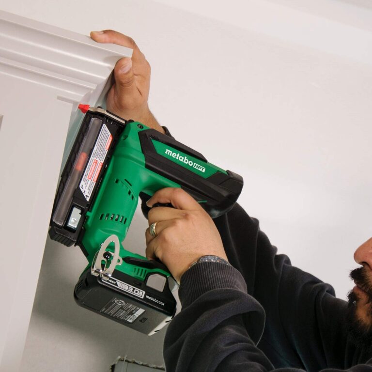 Metabo HPT Cordless Pin Nailer Kit, 18V, 23 Gauge, 5/8" up to 1-3/8" Pin Nails, 3000 Nails Per Charge, Compact 3.0 Ah Lithium Ion Battery, Lifetime Tool Warranty (NP18DSAL) - Image 7