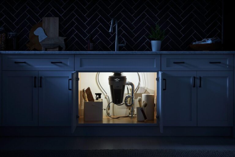 Moen Chef Series 1 HP Continuous Feed Lighted Garbage Disposal & Waste King Garbage Disposal Air Switch Base and Control Unit - ARC-4200,Black - Image 6