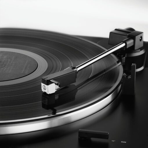 Audio-Technica AT-LP60XBT-BK Fully Automatic Wireless Belt-Drive Turntable (Black) (ATLP60XBTBK) - Image 2