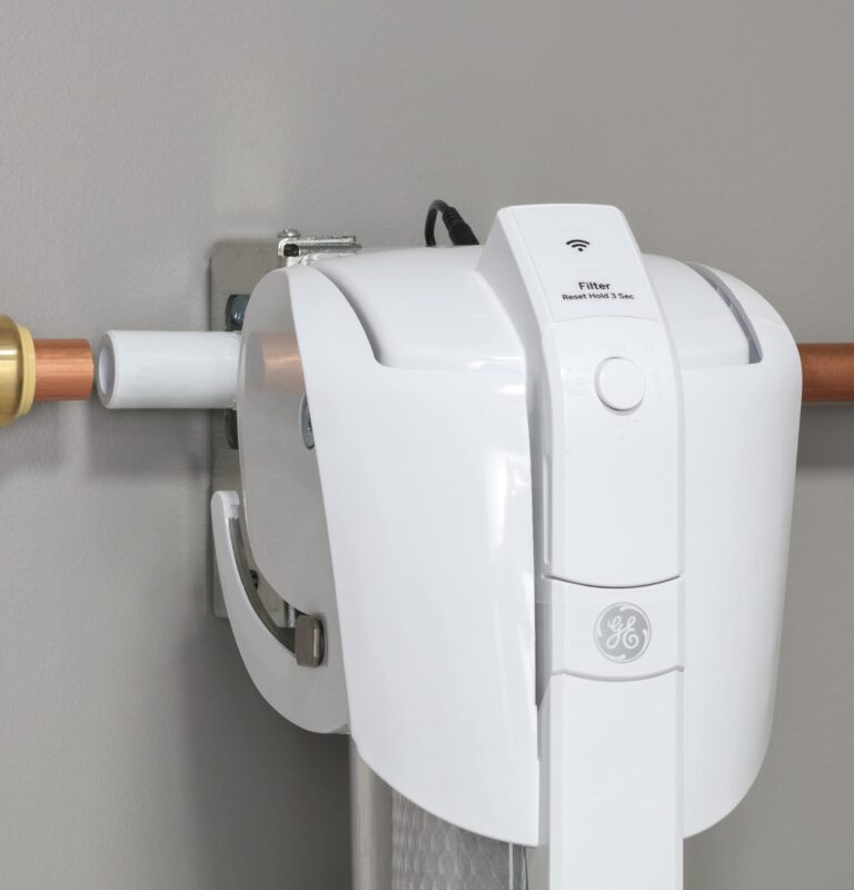 GE Whole House Water Filtration System (GXWH70M), Smart Connected with Leak Detection & Remote Water Shutoff, Reduces Sediment, Rust & More, Install Kit Included, Filter Not Included - Image 5