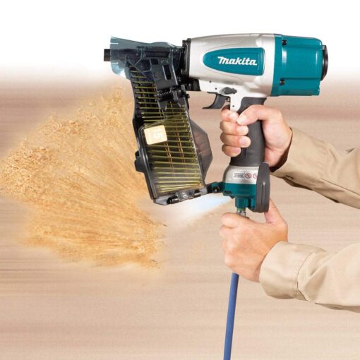 Makita AN613 Pneumatic 15° 2-1/2" Siding Coil Nailer - Image 3