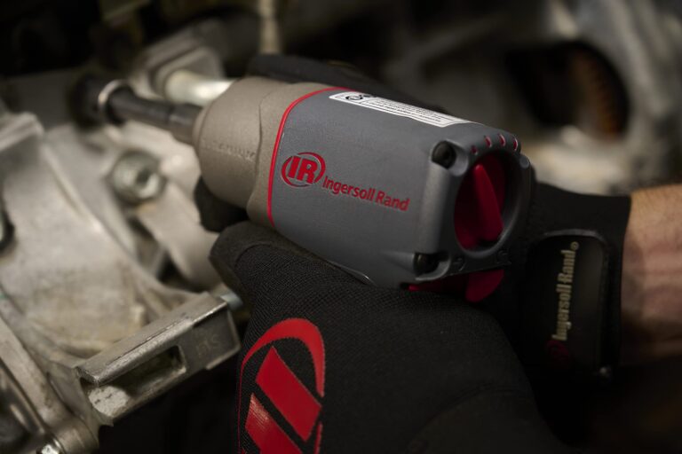 Ingersoll Rand 2115QTiMAX 3/8” Drive Air Impact Wrench, Quiet Tool, Lightweight 2.5 lb Design, Powerful Reverse Torque Output Up to 300 ft lbs, 7 Vane Motor, Max Control, Gray - Image 5