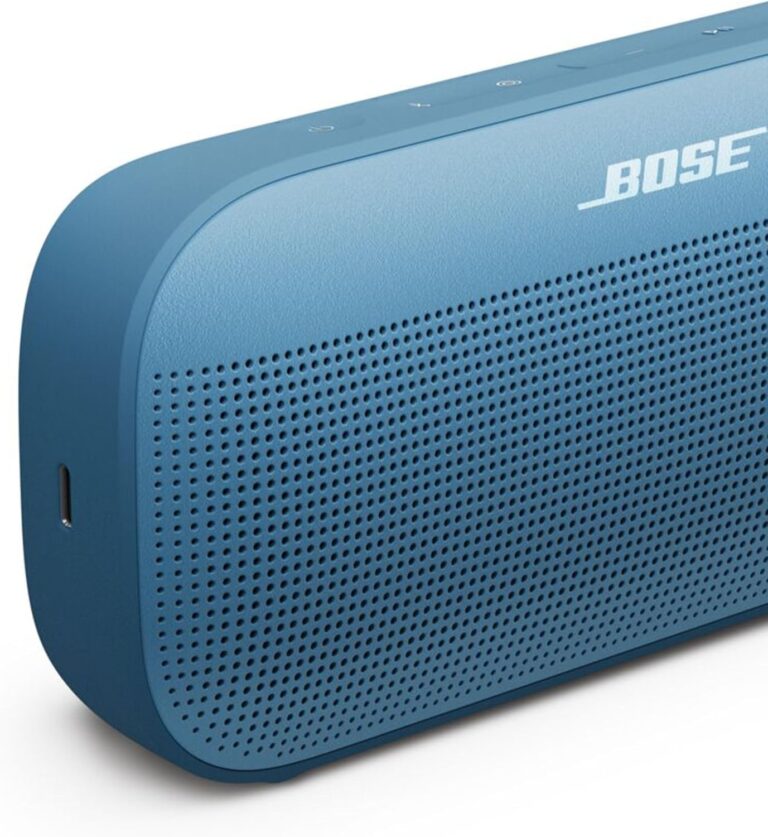 Bose New SoundLink Flex Portable Bluetooth Speaker (2nd Gen), Outdoor Speaker with Hi-Fi Audio, Up to 12 Hours Battery, Waterproof and Dustproof, with Slinger Hard Travel Case & USB Plug (Blue Dusk) - Image 2
