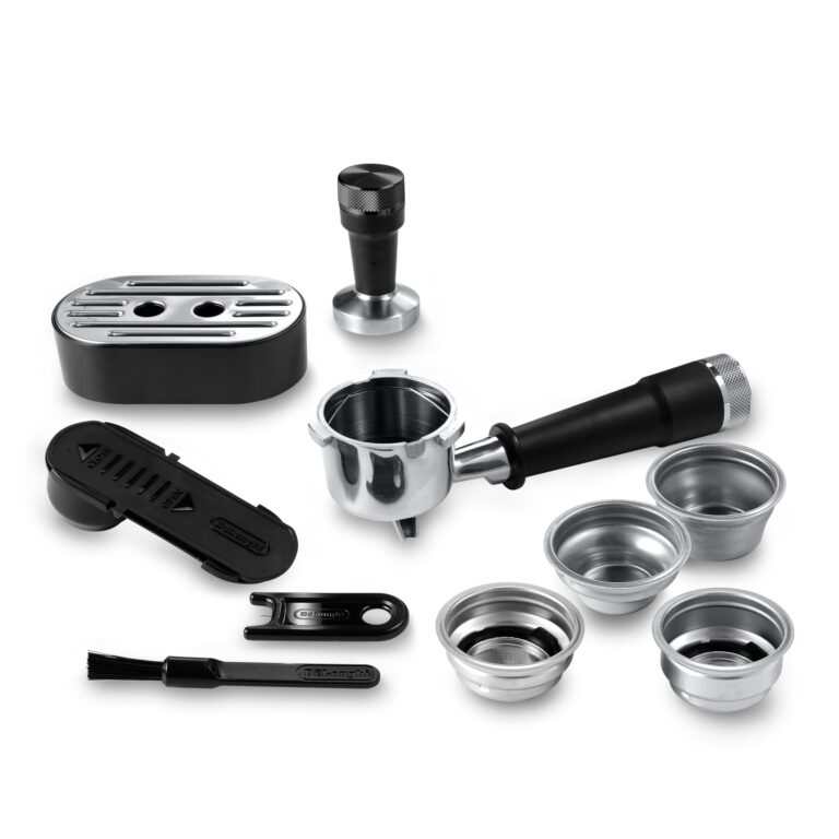 De'Longhi Dedica Maestro Manual Espresso Machine - Image 2