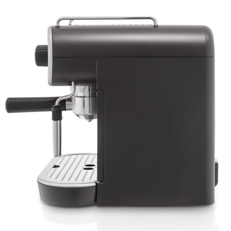 Gaggia Carezza De Luxe Espresso Machine, 47oz, Silver - Image 6