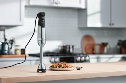 Vitamix 5-Speed Immersion Blender, 625-Watt Motor, One-Handed Operation, 5 ft cord, Stainless Steel/Black - Image 4