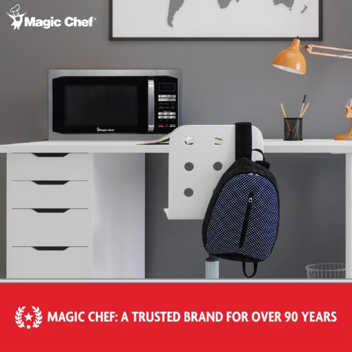 Magic Chef Countertop Microwave Oven, Small and Compact, 1100 Watt, 1.6 Cu Ft, Steel - Image 5