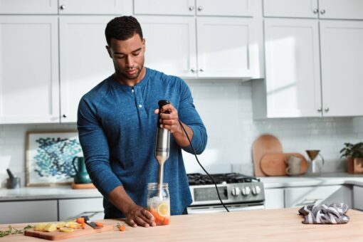 Vitamix 5-Speed Immersion Blender, 625-Watt Motor, One-Handed Operation, 5 ft cord, Stainless Steel/Black - Image 3