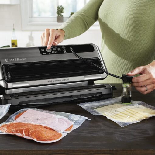 FoodSaver FM5460 Food Preservation System, 2-in-1 Automatic Vacuum Sealing Machine with Starter Kit, Large - Image 3