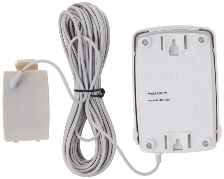 AcuRite Iris Wireless Weather Station Bundle with Remote Battery Pack - Image 3