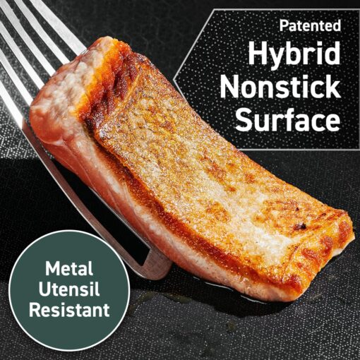 HexClad Hybrid Nonstick 7-Quart Sauté Pan with Tempered Glass Lid, Chicken Fryer, Stay-Cool Handles, Dishwasher-Friendly, Oven-Safe Up to 900°F, Induction-Ready, Compatible with All Cooktops - Image 5