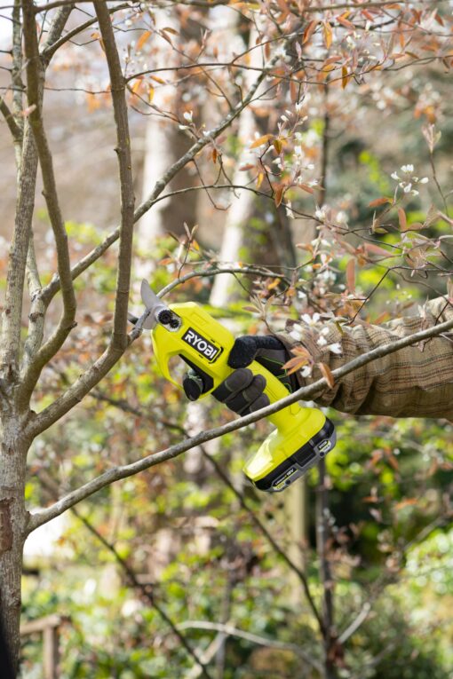 Ryobi RY18SCA-0 18V ONE+ Cordless Secateurs (Bare Tool), Black - Image 10