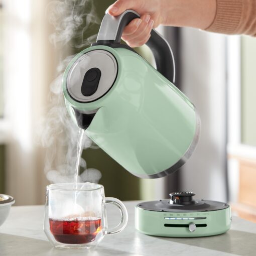 KitchenAid 1.7 Liter Electric Kettle, KEK1701 - Image 3
