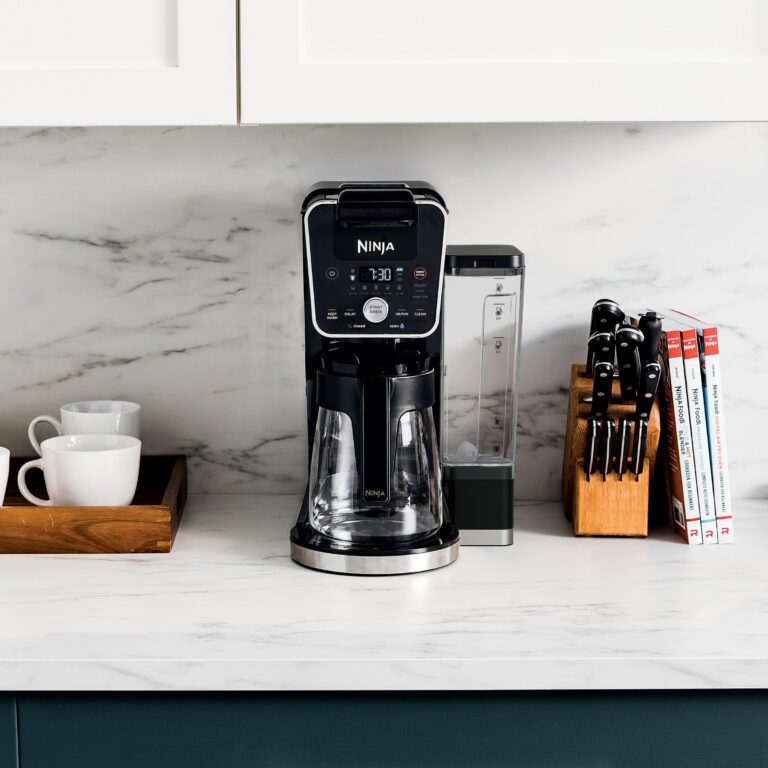 Ninja CFP451CO DualBrew System 14-Cup Coffee Maker, Single-Serve Pods & Grounds, 4 Brew Styles, Built-In Fold Away Frother, 70-oz. Water Reservoir & Carafe, Black (Renewed) - Image 4