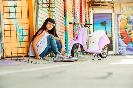 Razor Pocket Mod Miniature Euro-Style Electric Scooter - Betty - Image 4