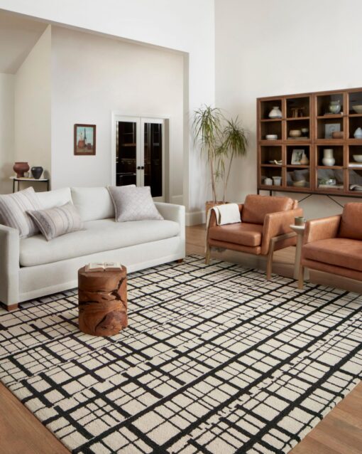 Loloi Chris Loves Julia x Polly Collection POL-02 Black/Ivory 5'-0" x 7'-6" Area Rug