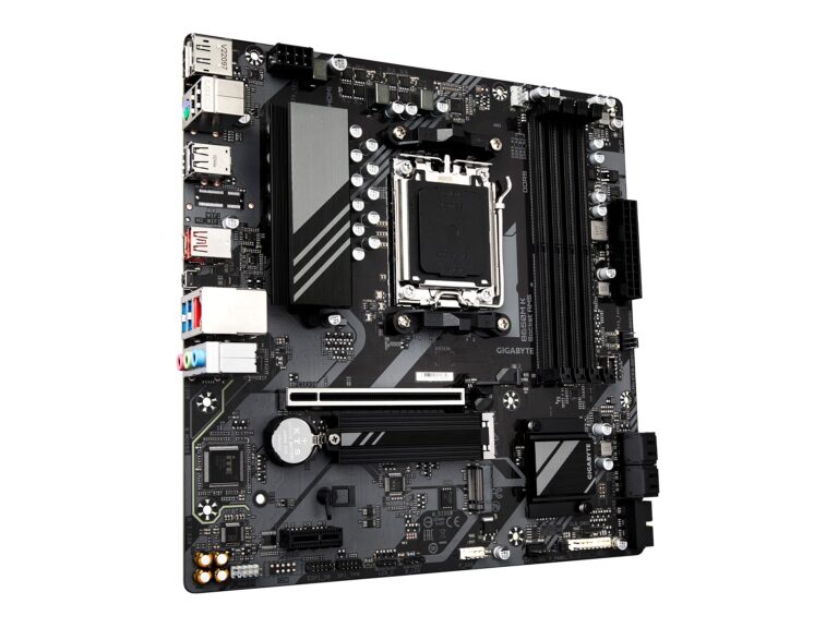 GIGABYTE B650M K (AM5/ LGA 1718/ AMD/ B650/ Micro-ATX/ 5-Year Warranty/ DDR5/ 2X PCIe 4.0 M.2/ PCIe 4.0/ USB 3.2 Gen2 Type-C/ 2.5GbE LAN/Motherboard) - Image 3