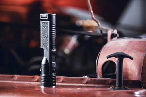 Streamlight 78101 Stinger 2020 2000-Lumen Rechargeable Professional Flashlight with 120V AC/12V DC 1 Holder Charger, Black - Image 5