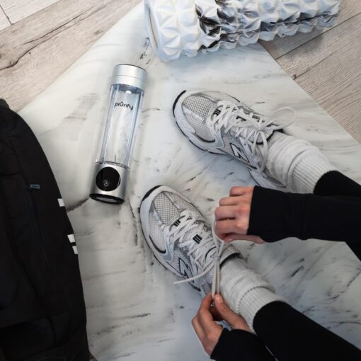 Hydrogen Water Bottle Generator - Up to 4100+ PPB Concentration - SPE/PEM Technology - Certified H2 Generator - Portable Athletic Performance & Hydration System - 6-Hour Hydrogen Retention (Silver) - Image 2