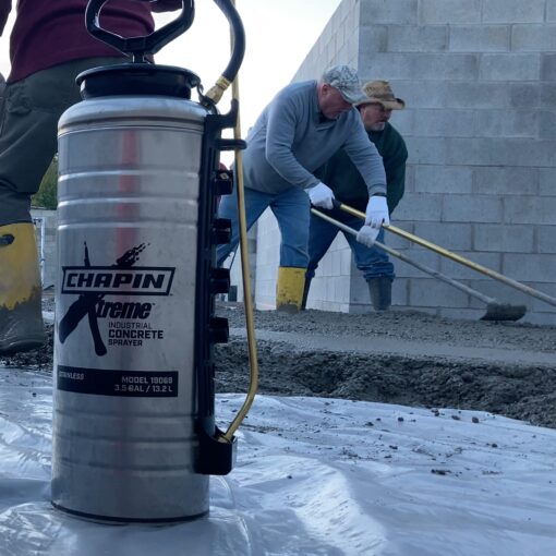 Chapin 19069 Made in The USA 3.5 Gallon Xtreme Industrial Stainless Steel Concrete, with Brass Pump/Wand/Nozzle, Stainless - Image 2