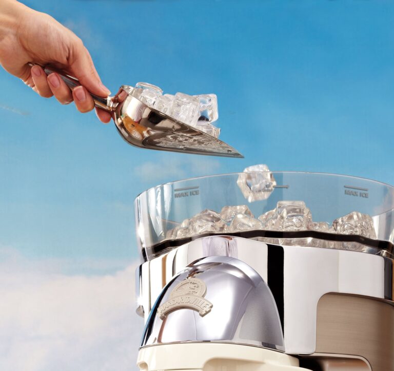 Margaritaville Bali Frozen Concoction Maker with Self-Dispensing Lever, Automated Drink Mixer for Smoothies, Margaritas, Daiquiris, and Colada, 60 oz. Jar, Gray - Image 2