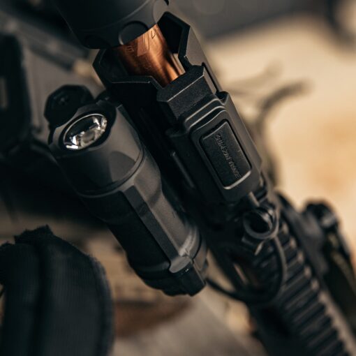 Crimson Trace CMR-301 Railmaster Pro with Green Laser, Adjustable 1000 Lumen LED Flashlight and Rechargeable Battery for Shooting, Competition and Range - Image 2