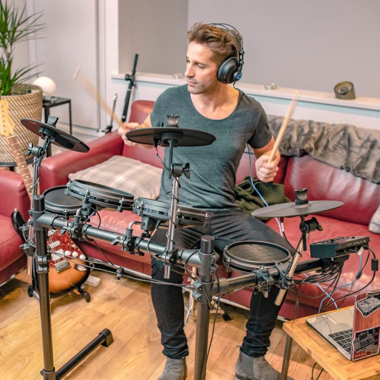 Alesis Turbo Mesh Kit – Electric Drum Set With 100+ Sounds, Quiet Mesh Drum Pads, Drum Sticks, Connection Cables, Drum Lessons - Image 10