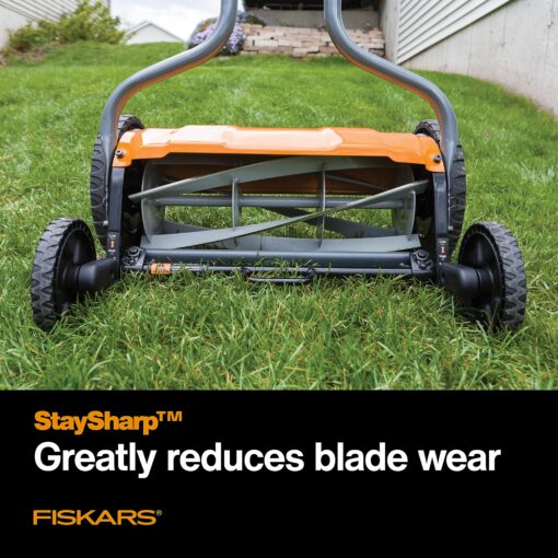 Fiskars Push Reel Lawn Mower, StaySharp, Self-Propelled Manual Eco-Friendly Cordless Grass Trimmer, 17" Cut Width - Image 5