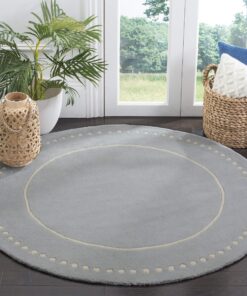 SAFAVIEH Bella Collection 7' Round Light Blue/Ivory BEL151A Handmade Dotted Border Premium Wool Entryway Foyer Living Room Bedroom Kitchen Area Rug