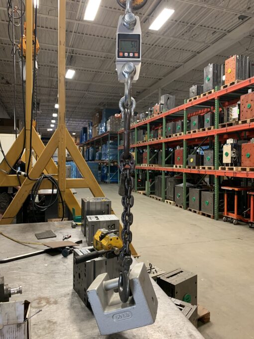 Mefape 3000kg/6600lbs Professional Digital Hanging Scale, Heavy Duty Industrial Crane Scale, Smart High Accuracy Electronic Scale with Shackle + LCD Display - Image 2