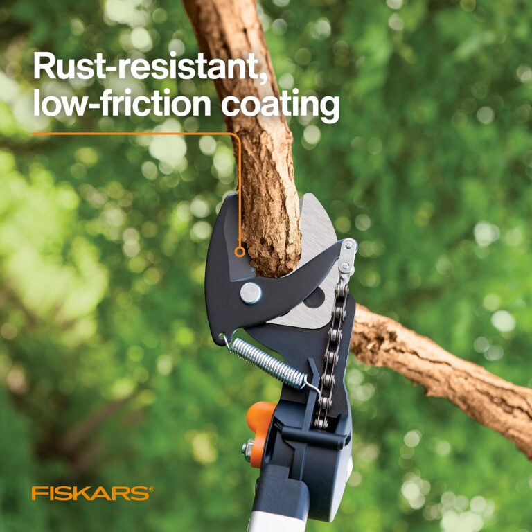 Fiskars 2-in-1 Extendable Tree Pruner and Pole Saw (Extends 7.9 - 12 feet) with Rotating Head, Pruning Stik Model with15-Inch Double-Grind Saw Blade, and Double Locking System - Image 4