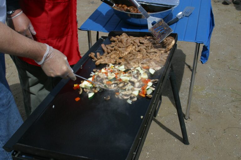Camp Chef 3-Burner Griddle - Professional Flat Top Griddle for Camp Chef Cooking Systems - Outdoor Cooking Equipment - Fits 16" Cooking Systems - Image 7