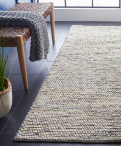 SAFAVIEH Natura Collection Runner Rug - 2'3" x 8', Ivory & Multi, Handmade Farmhouse Wool, Ideal for High Traffic Areas in Living Room, Bedroom (NAT620D)