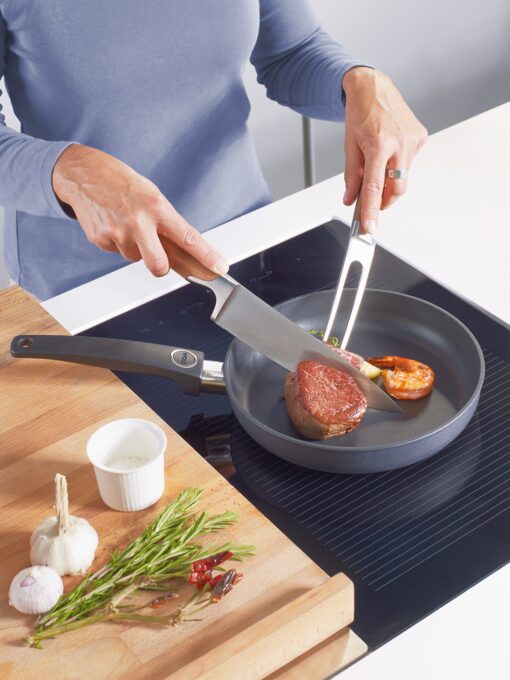 Woll Diamond Lite/Plus Diamond Reinforced Nonstick Scratch Resistant Cast Aluminum Cookware Fry Pan, 11-Inch Diameter - Image 2