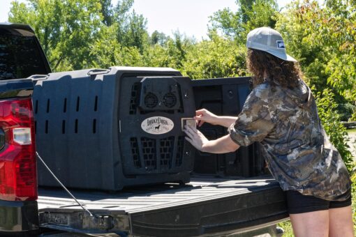 Lucky Duck Universal Dog Kennel Fan - Image 3