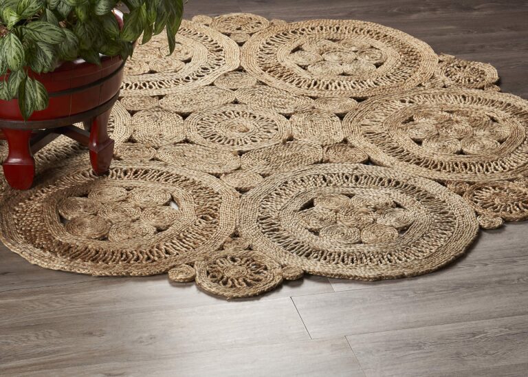 LR Home Natural Jute Round Area Rug for Home Decor - Braided Rugs for Living Room, Bedroom, Playroom - Bohemian Farmhouse Scalloped Indoor Rug - Large - Natural - Image 3