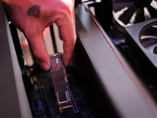 SAMSUNG 990 PRO SSD NVMe M.2 PCIe Gen4, M.2 2280 Internal Solid State Hard Drive, Seq. Read Speeds Up to 7,450 MB/s for High End Computing, Gaming, and Heavy Duty Workstations, MZ-V9P2T0B/AM - Image 5