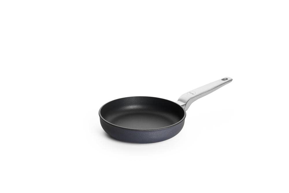 Woll Diamond Lite Pro Diamond Reinforced Induction Non-stick, Anti-Corrosion, Cut-Resistant, Light Weight, Induction Ready Fry Pan and Stainless Steel Handle, 8-Inch, Made in Germany